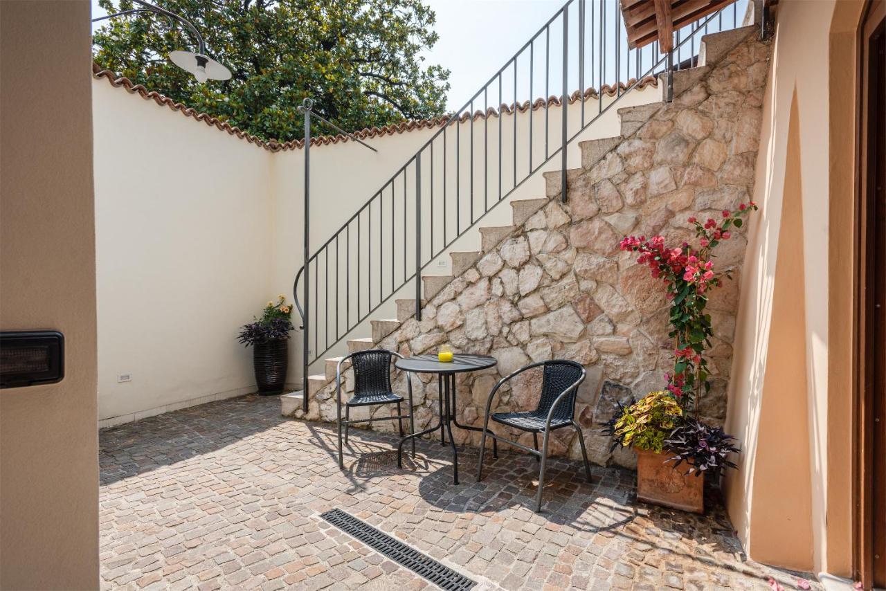 Piccola Corte Arco Dış mekan fotoğraf